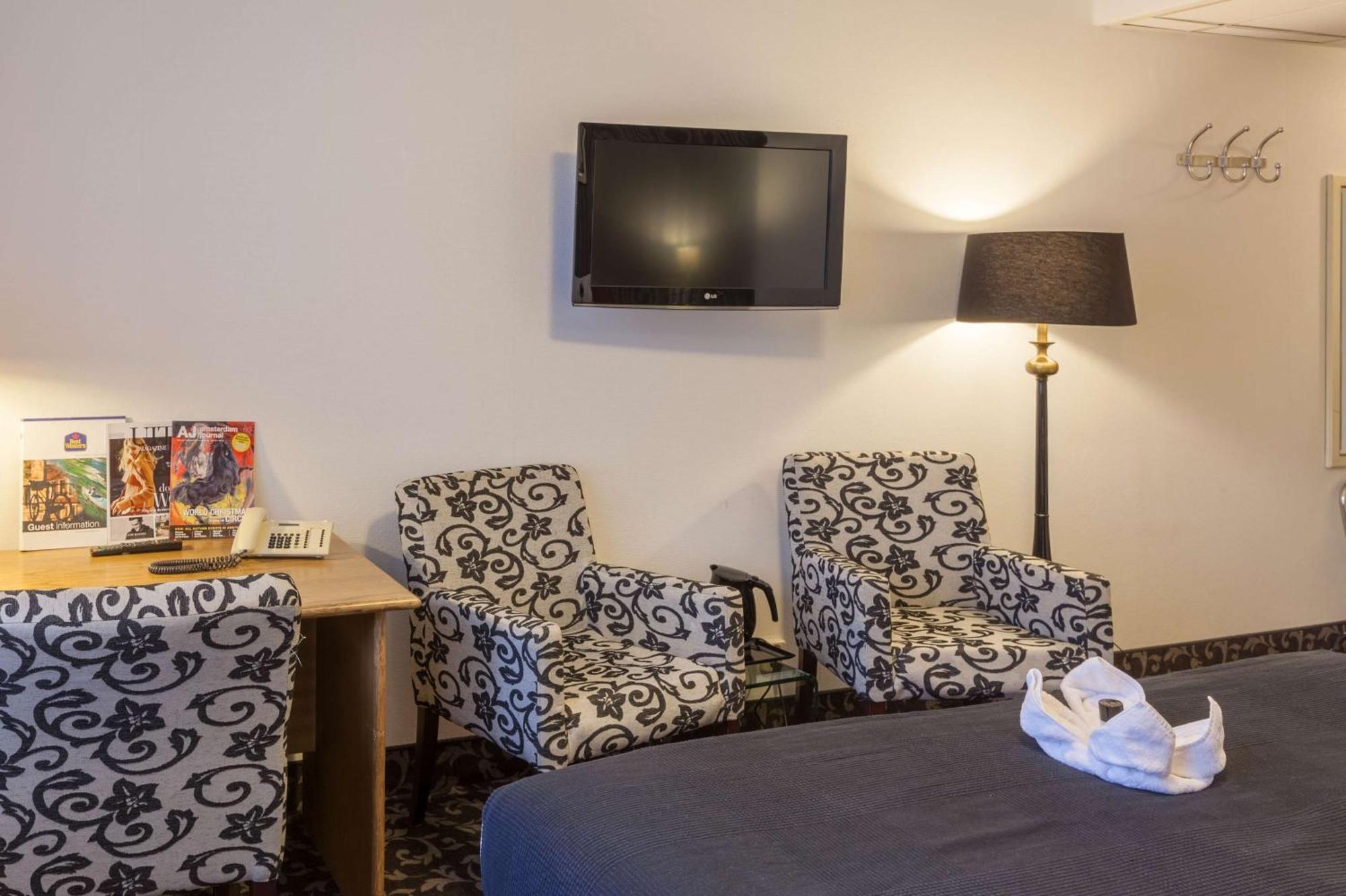 Junior King Suite