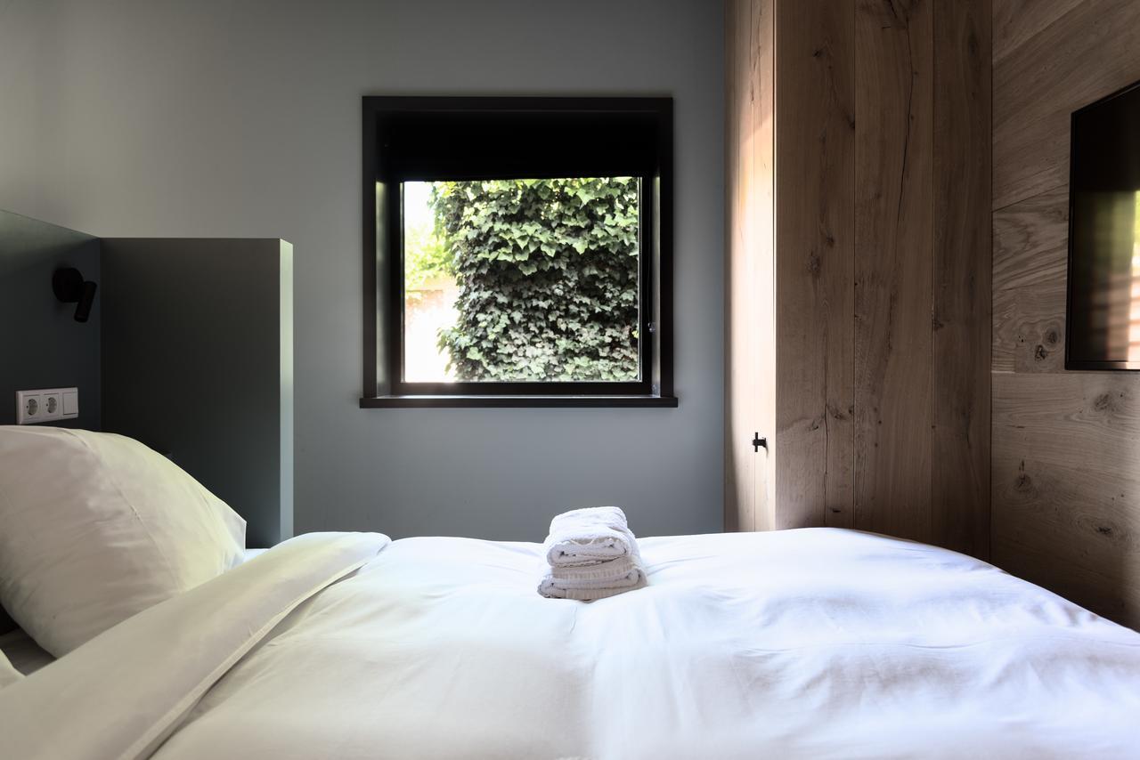 Family Room,635640513:JPEG