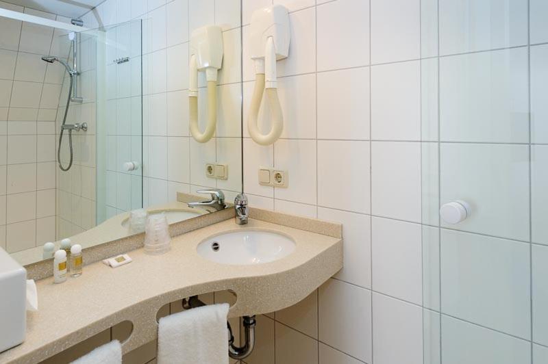 Standaard Tweepersoons kamer met douche het souterrain