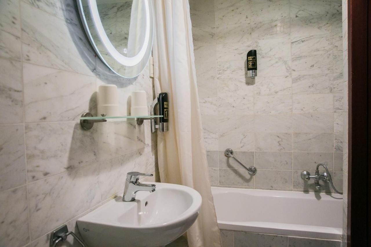 Double or Twin Comfort Room