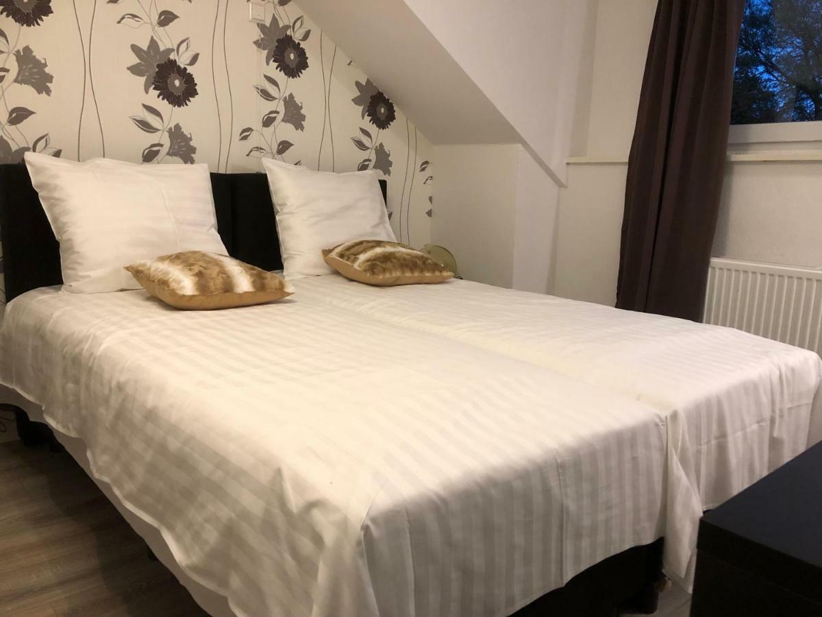 Standard Doppelzimmer mit Gemeinschaftsbad