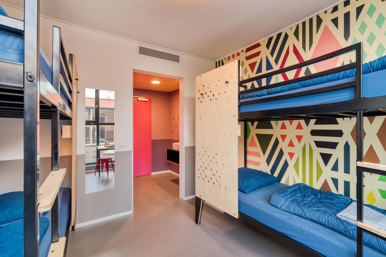 Chambre Quadruple avec Salle de Bains Privative et Douche