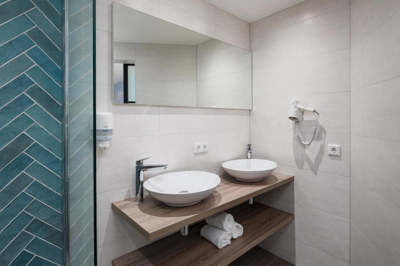 Deluxe Double Room Balcony