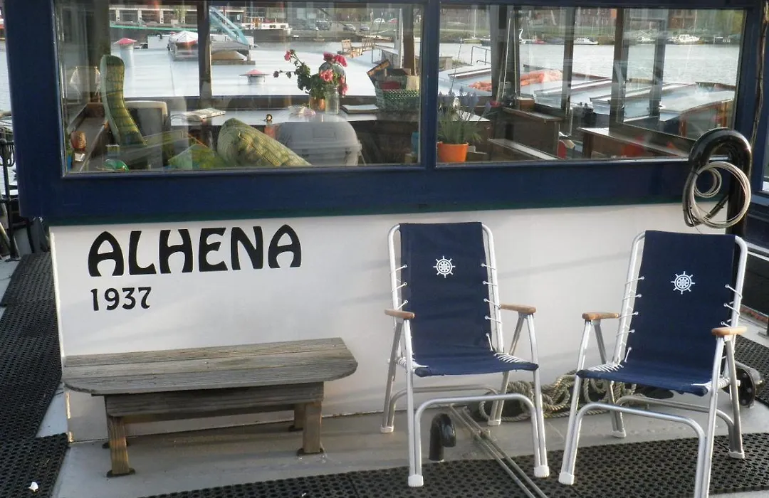 Boat & Breakfast Alhena-1