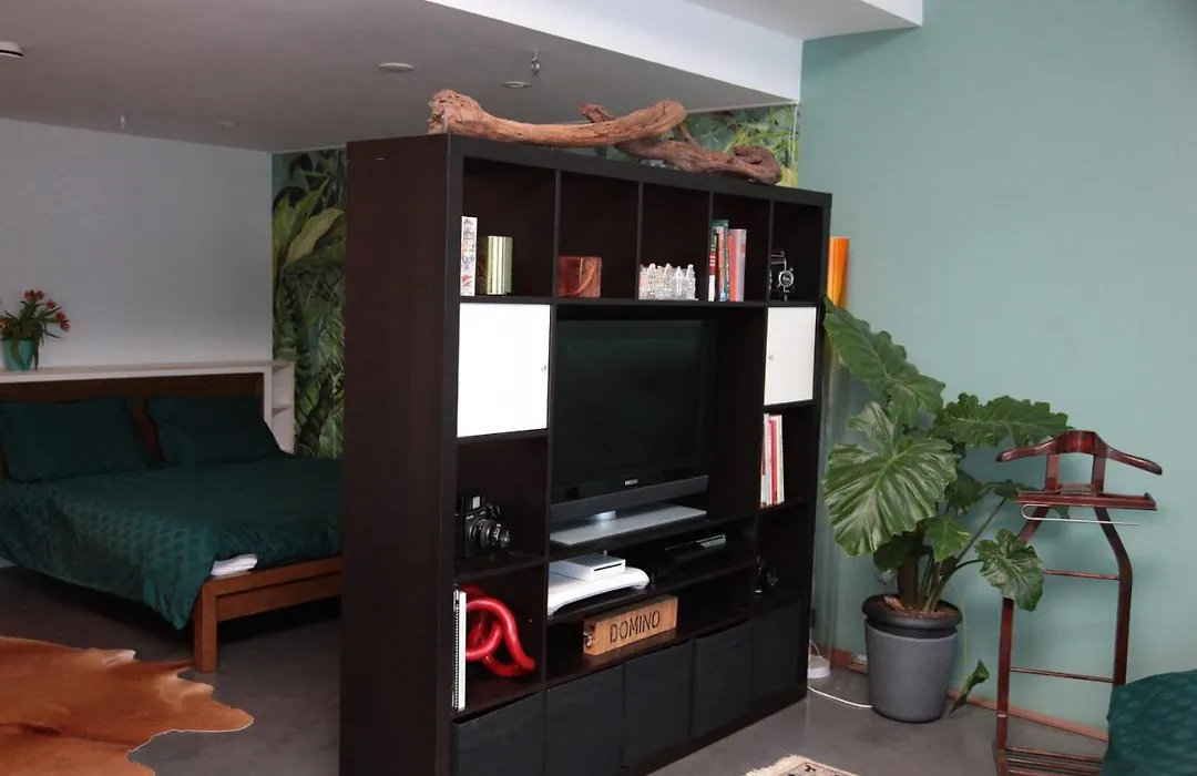 Private Studio-1