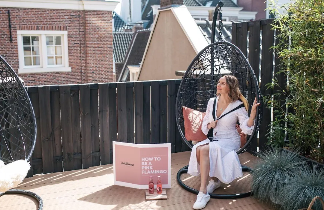 Pink Flamingo Boutique Hostel-1