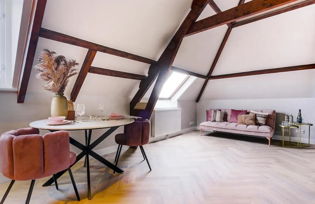 Novallure Short Stay Apartments-1