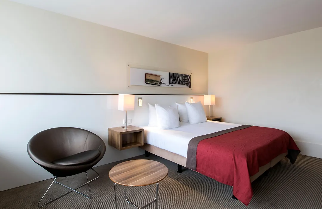 Holiday Inn Eindhoven Centre, an IHG Hotel-1