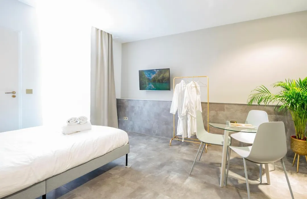 The Den Newly Build Apartment 7-Minutes From Rotterdam City Central Station App2-1