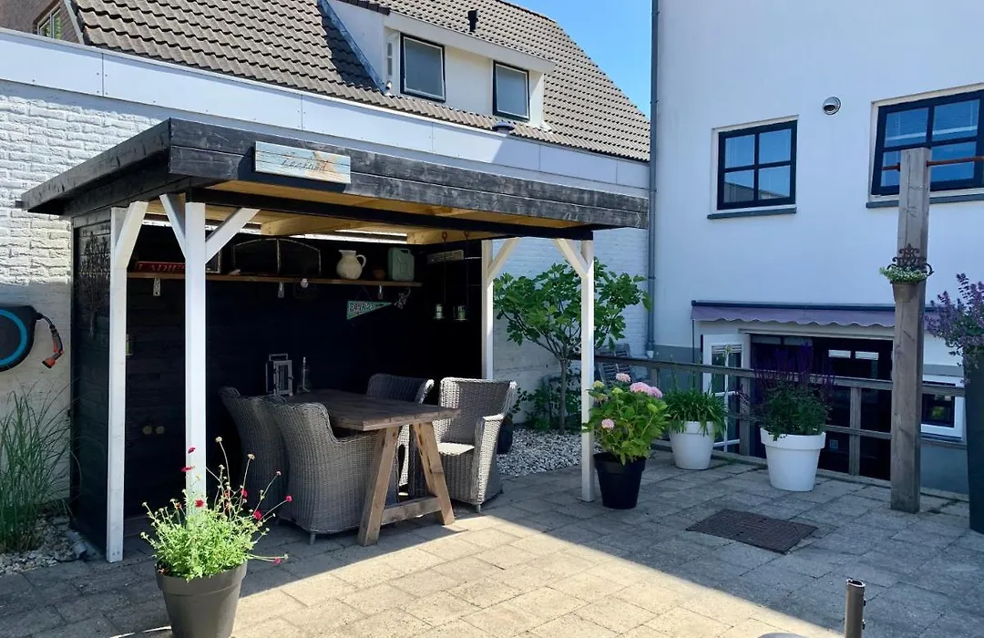 Zilte Zee-1