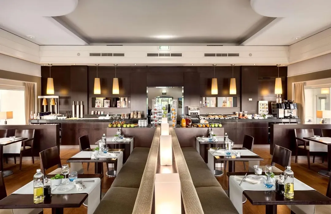 Nh Arnhem Rijnhotel-1
