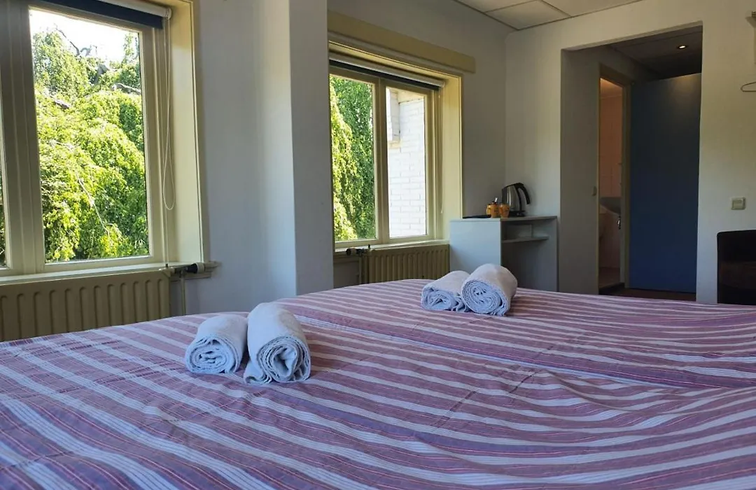 Hotel Restaurant Sence-1