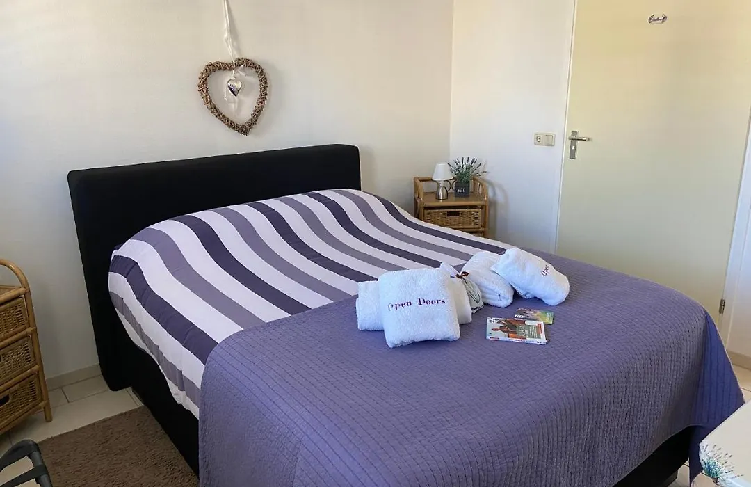 Guest House Open Doors-1