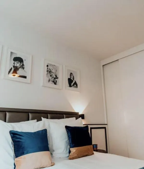 Haarlemmerstraat Central Studio-1