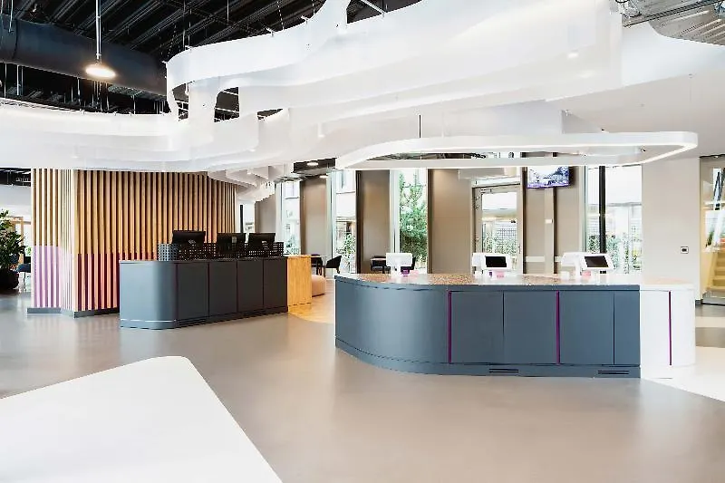 Yotel Amsterdam-1