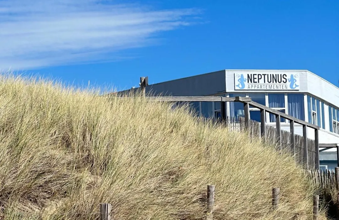 Neptunus Appartementen-1