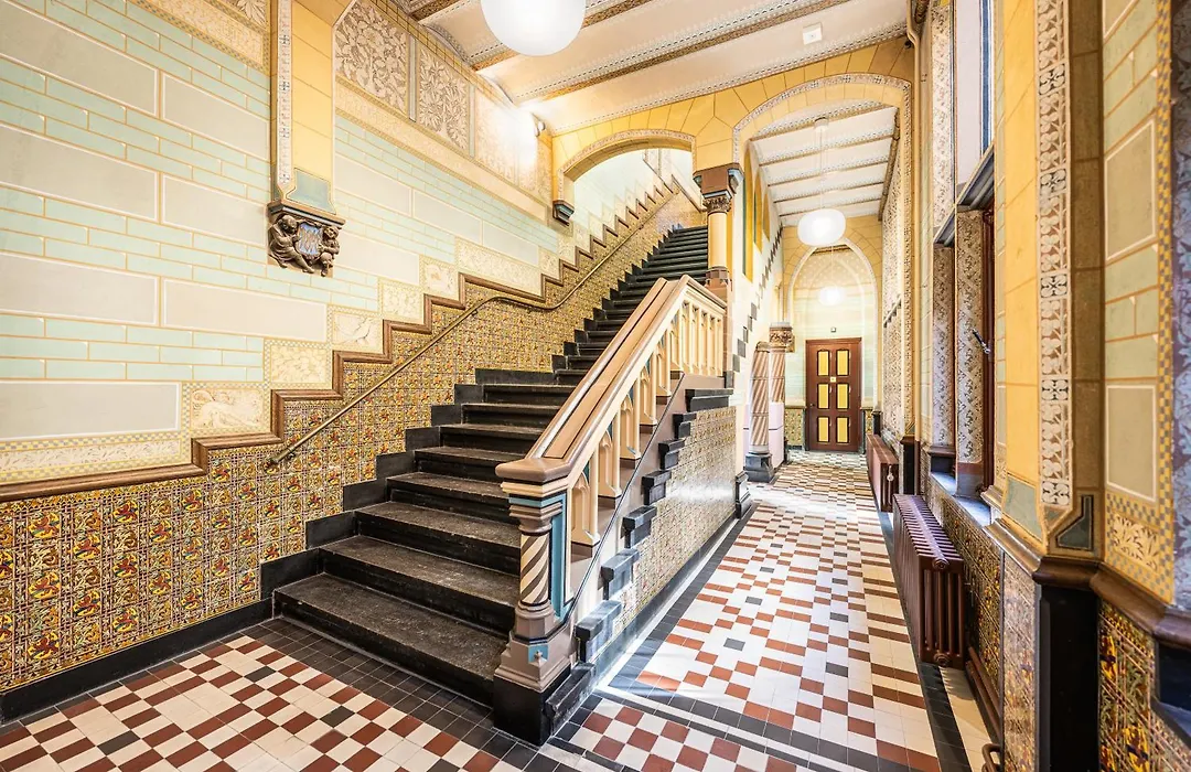 Hotel Staatsman-1