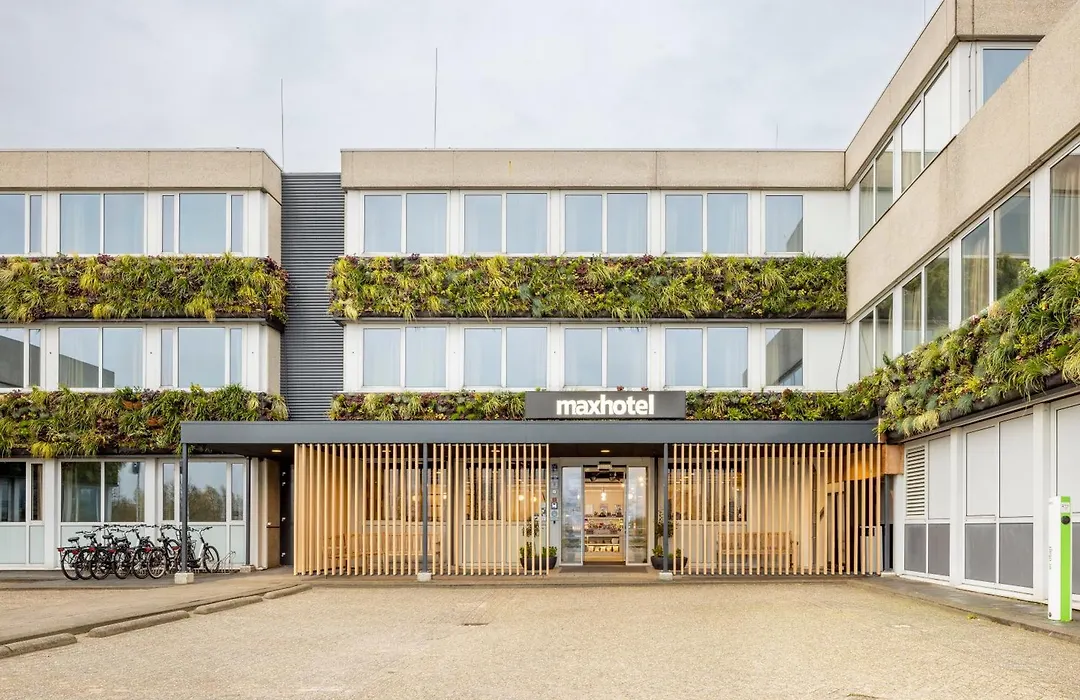 Maxhotel Amsterdam Airport Schiphol - Recently Renovated-1