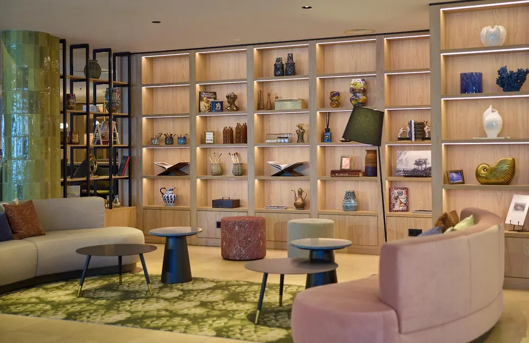 Hilton Garden Inn Leiden-1