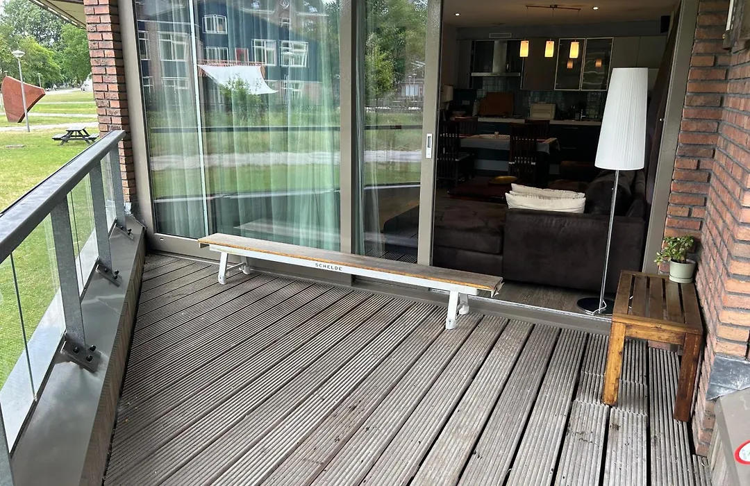 Lounge Park Apartment-1