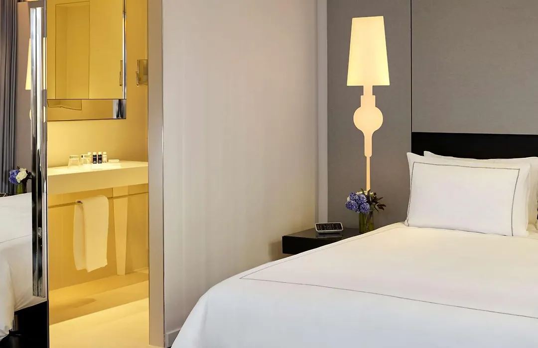 Park Plaza Victoria Amsterdam-1