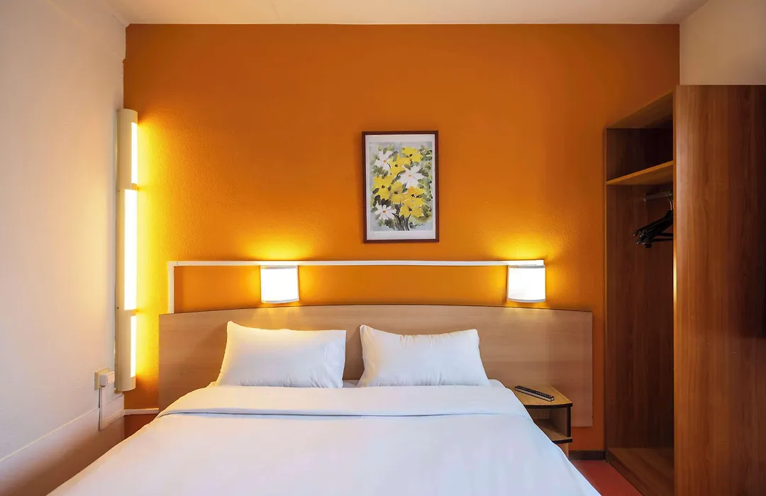 Premiere Classe Hotel Breda-1