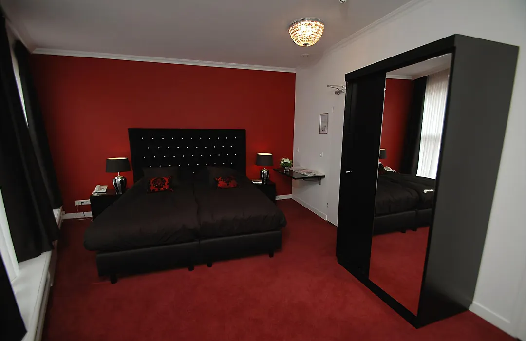 Hotel De Keizerskroon Hoorn-1