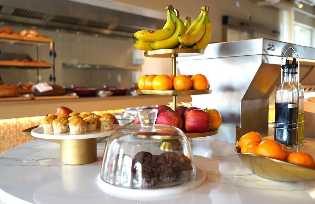 HOTEL ALKMAAR - Bar&Restaurant - Meeting&Events-1