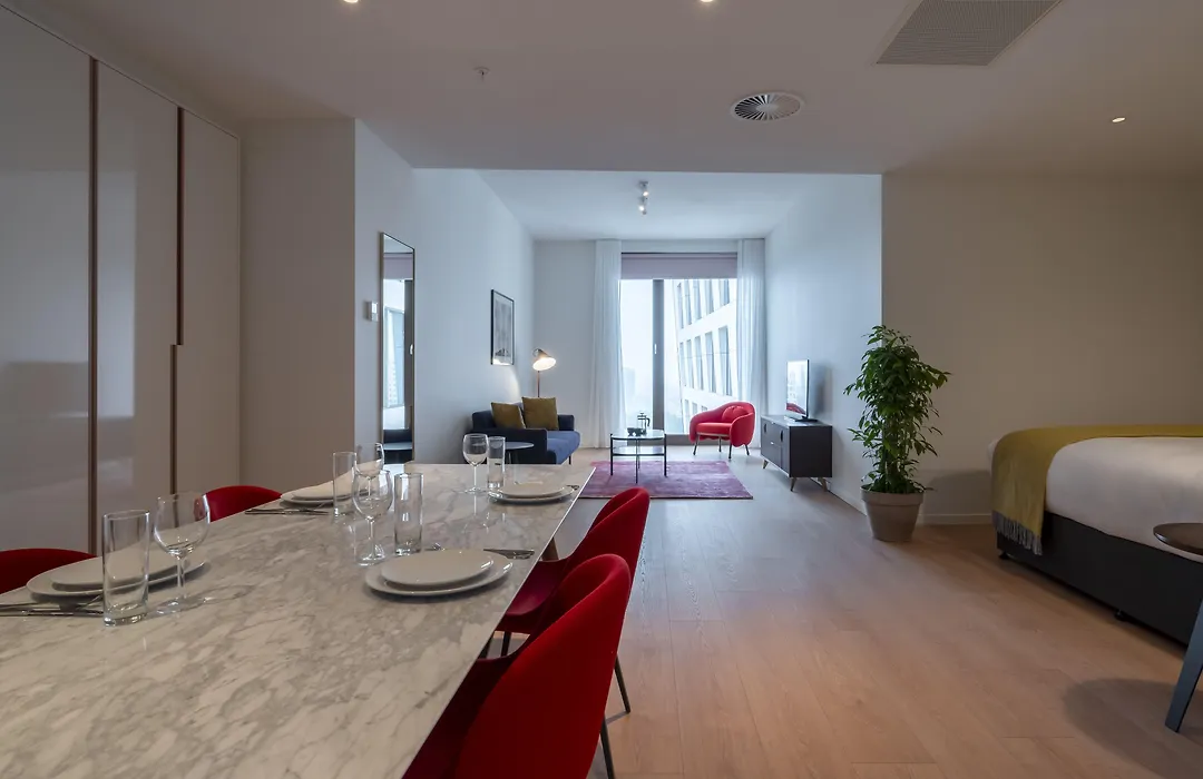 Premier Suites Amsterdam-1