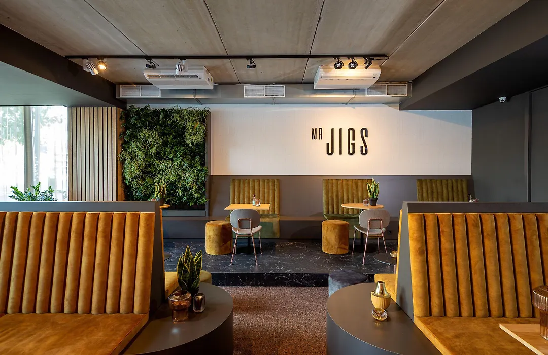 Mr Jigs-1