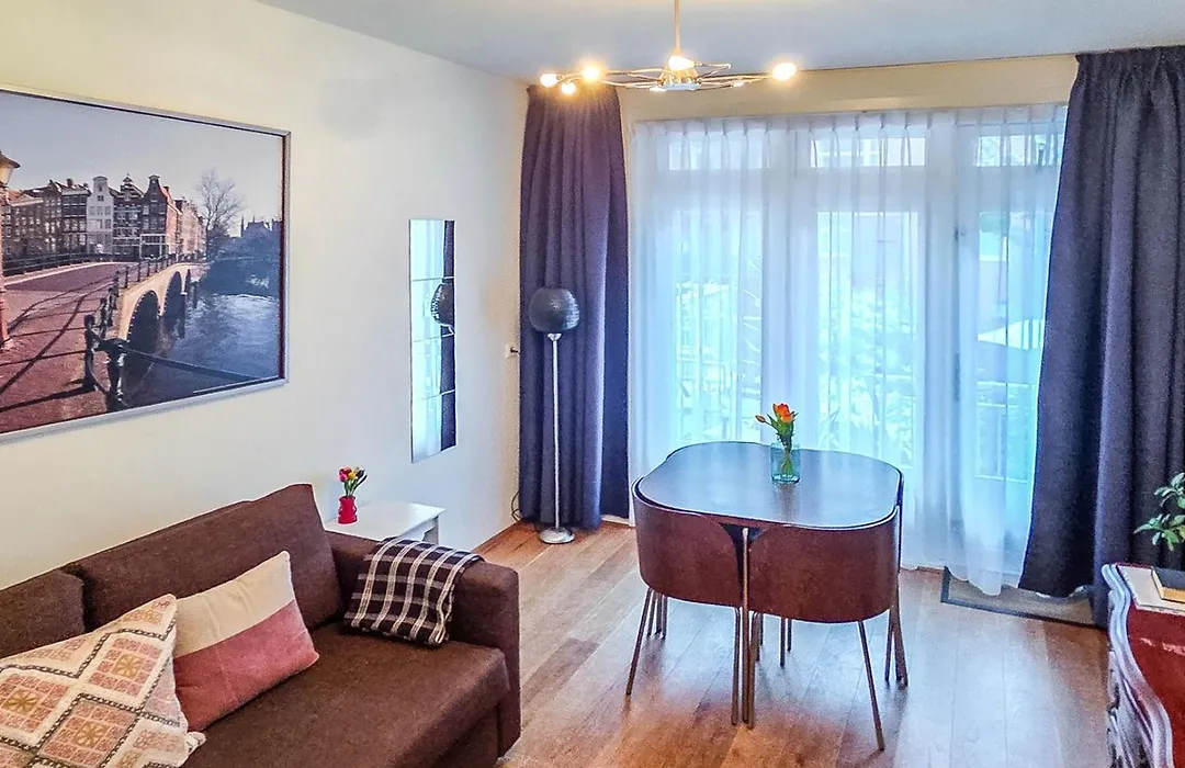 B&B West City Amsterdam-1