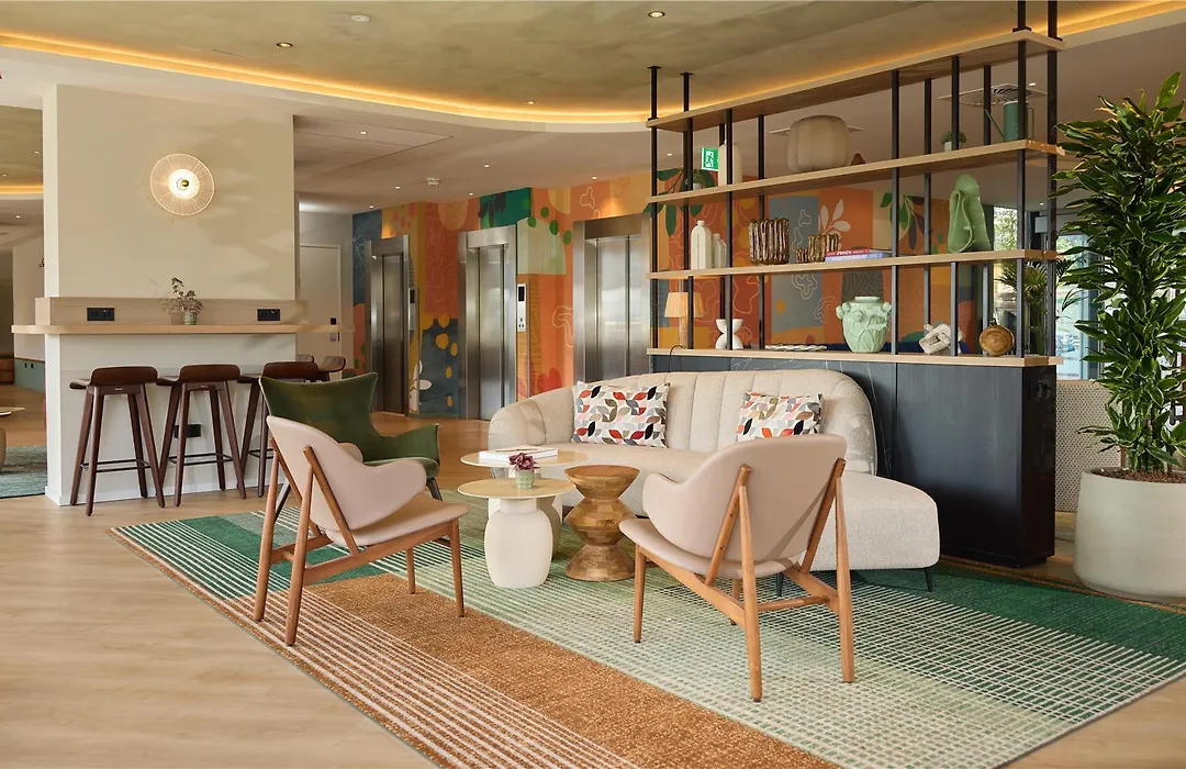 Doubletree By Hilton Rotterdam Centre-1