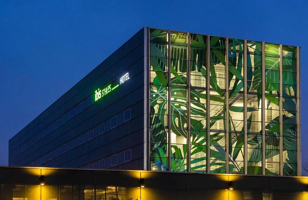 Ibis Styles Amsterdam Airport-1