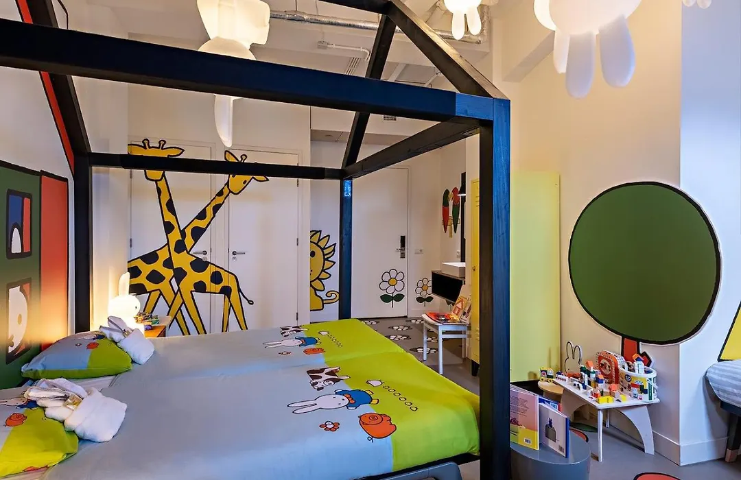 Stayokay Hostel Utrecht Centrum-1