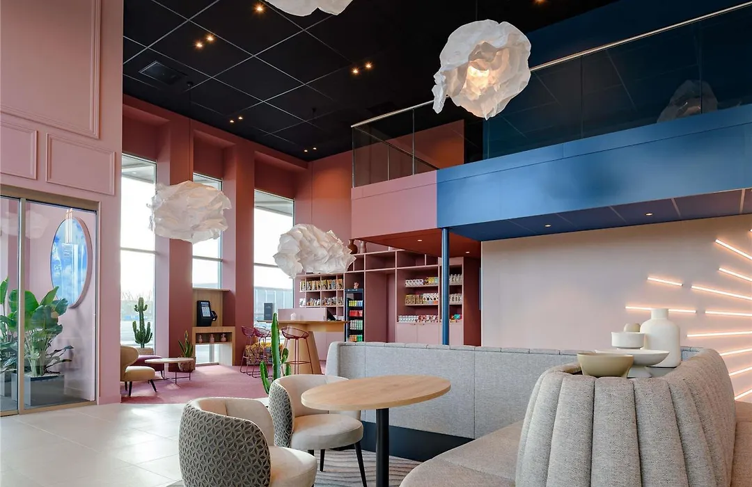 Ibis Styles Rotterdam Ahoy-1