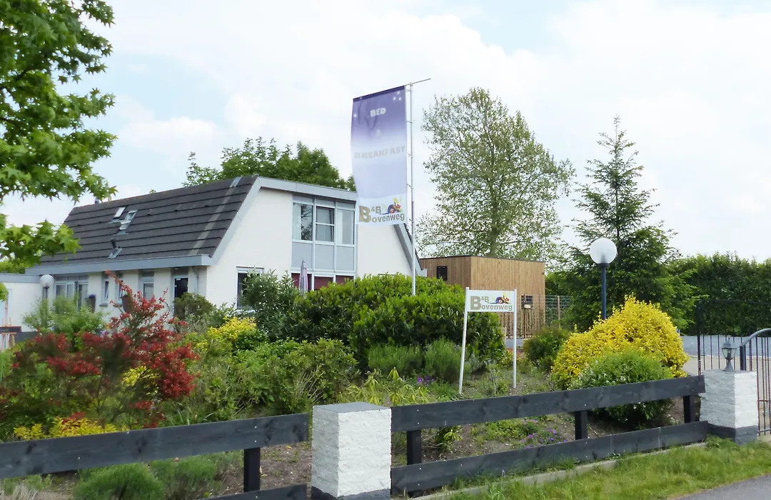 B&B Bovenweg-1