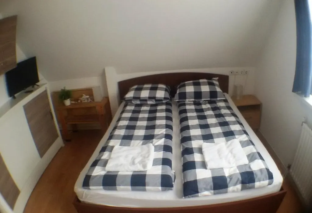 Bed&Breakfast Den Bosch-1