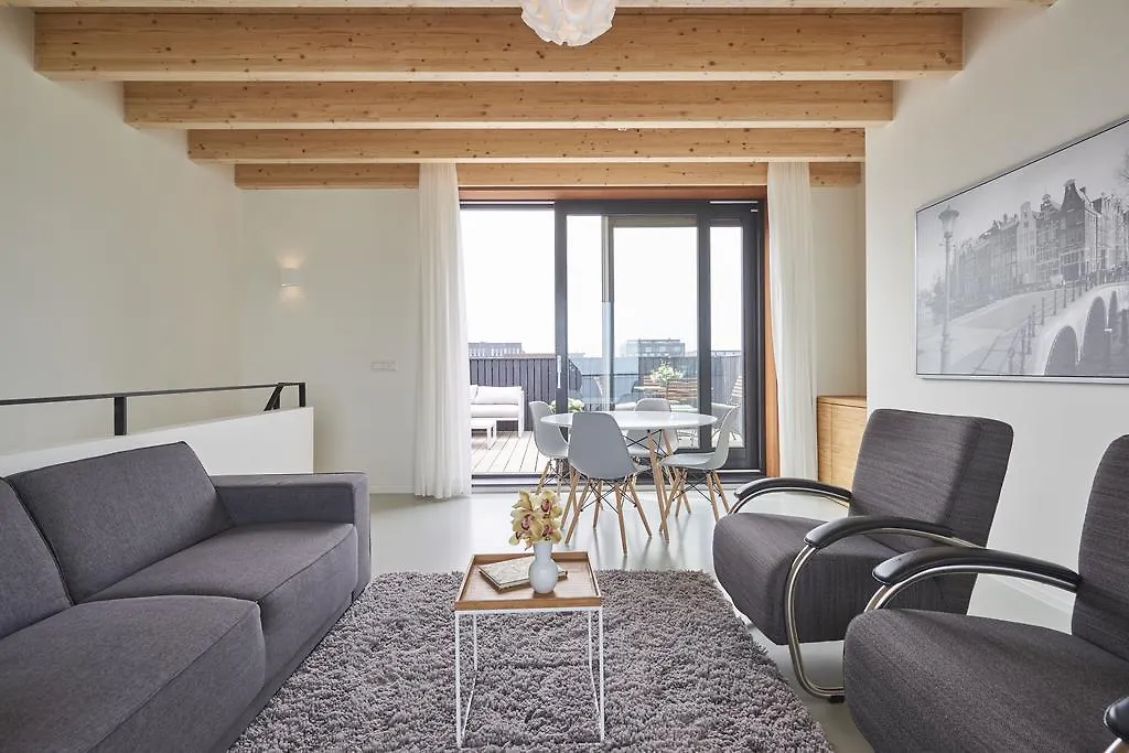 Lake View Apartment Amsterdam-1