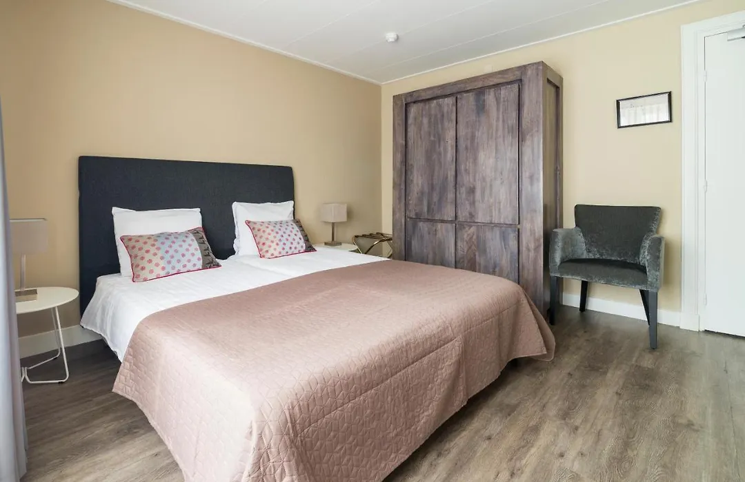 Hotel Loco-1