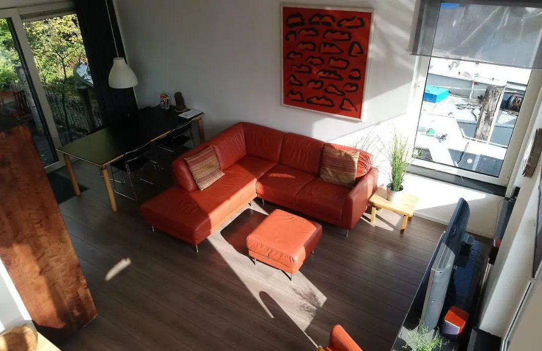 Houseboat Vliegenbos-1