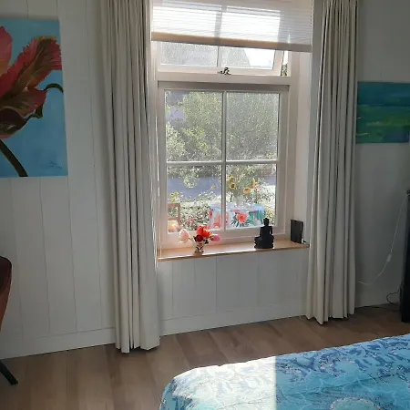 B & B Tulp Amsterdam Noord-3