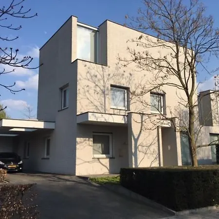 B&B, luxe kamer met airco en eigen badkamer-3