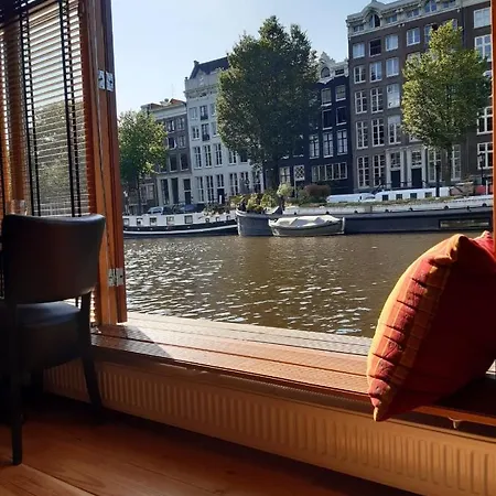 Mar&Mar Houseboat Studio-2