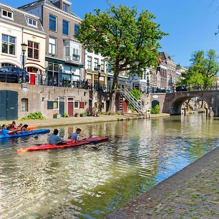 De Verrassing Aan De Werf-2