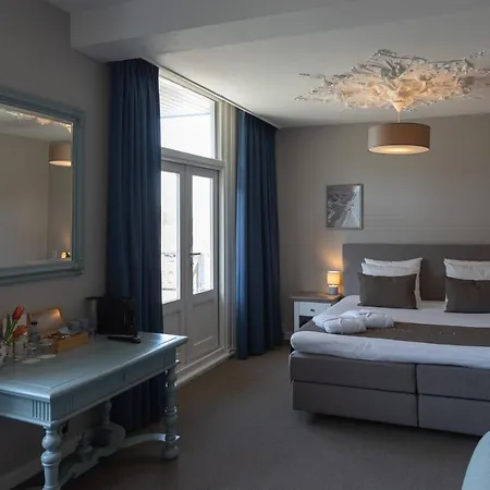 Boutique Hotel Puur Zee - Adults Only-3