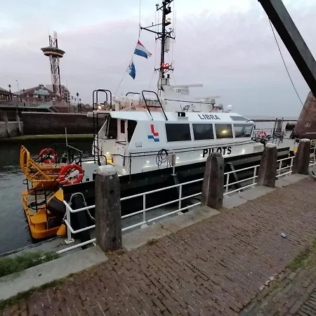 De Notenbalk Aan Zee-3