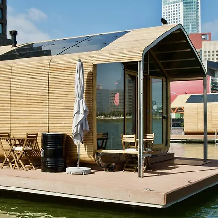 Wikkelboat Nr1 At Floating Rotterdam Rijnhaven Villa-2