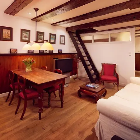 Realeneiland Bed & Breakfast-3