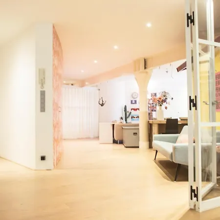 Flo'S Atelier - Family Studio Note Studio Is Adjacent To Flo'S Apartment-3