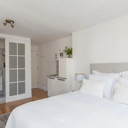 Jordaan Suite Bed And Bubbles-2